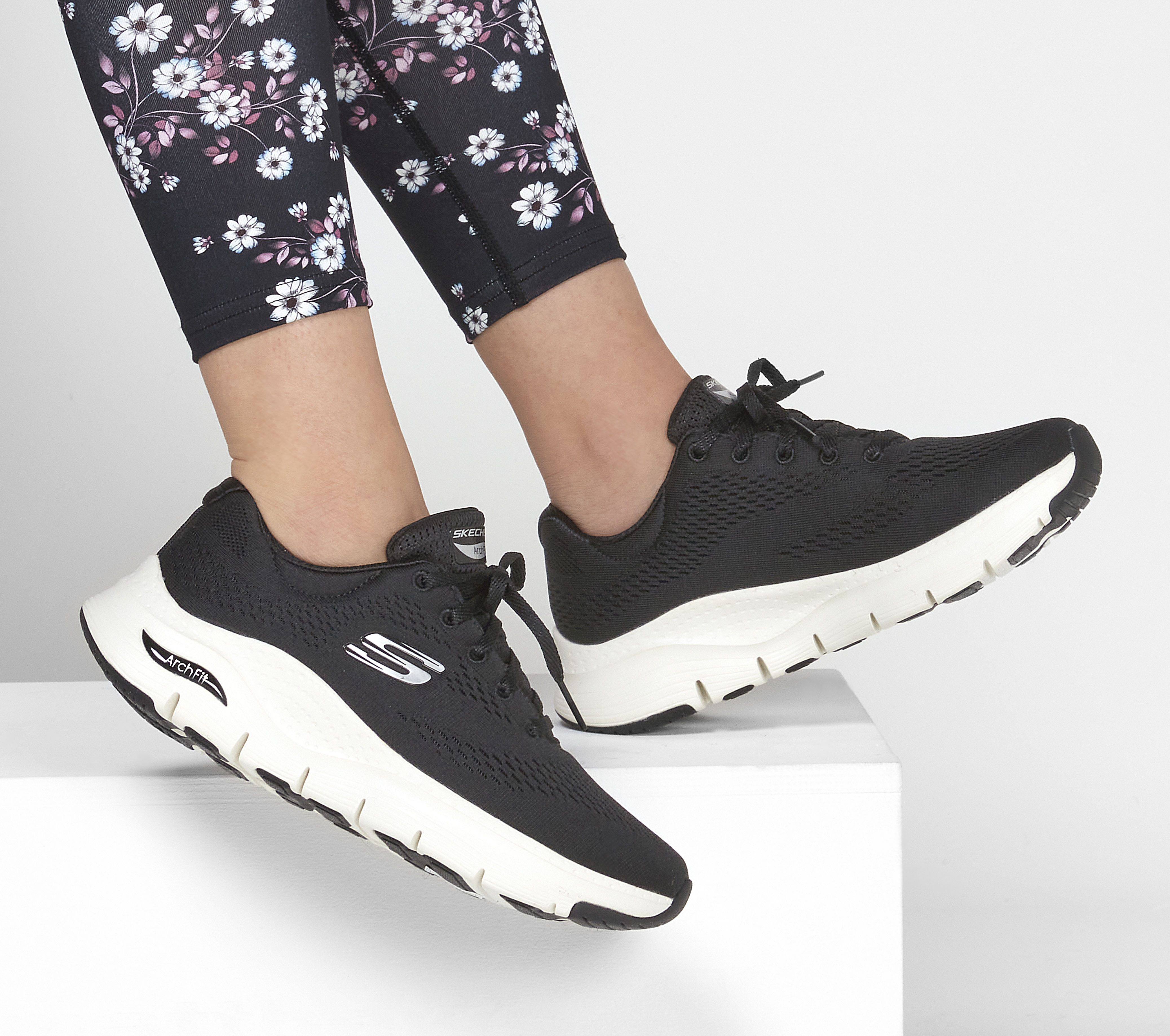 Skechers arch best sale fit precio